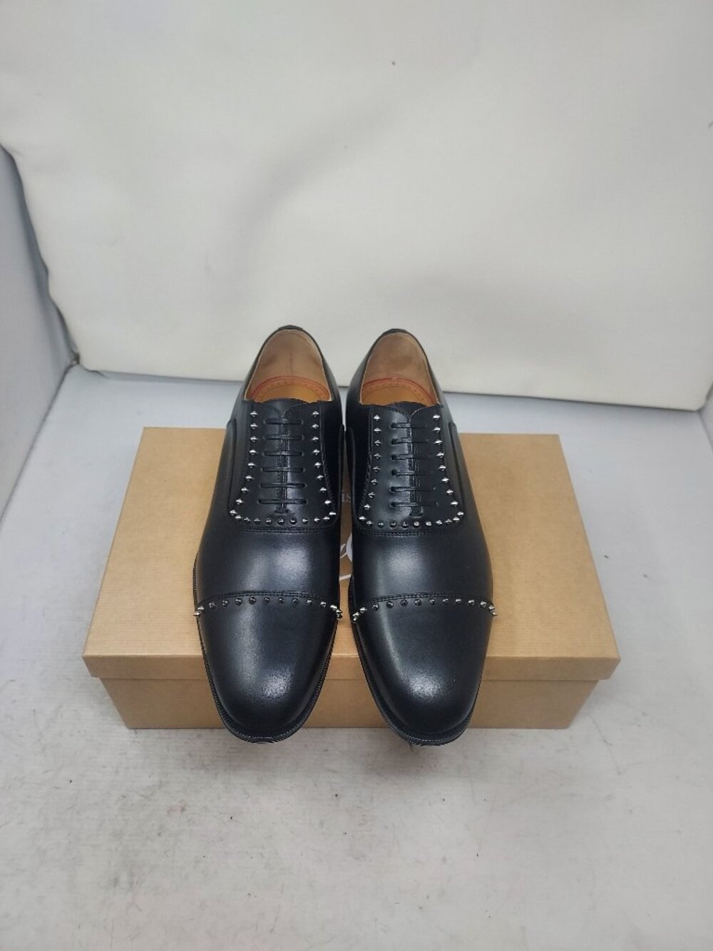Christian Louboutin MENS CLOOCLOO Black Spike Leather Oxford Shoe